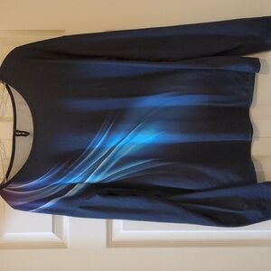 Noracora top women's size medium M US 8 shades of blue on black (I think black)